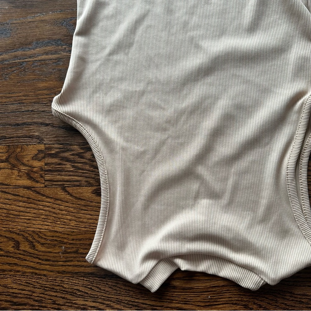 SHEIN Nude Ribbed Sleeveless high neck Bodysuit - Picture 11 of 16